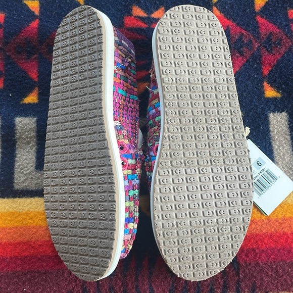 Sanuk sidewalk surfers - Picture 2 of 3